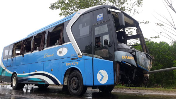 Bus Damri