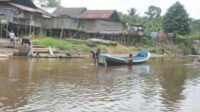 Vaksinasi di Antang Kalang Penuh Tantangan