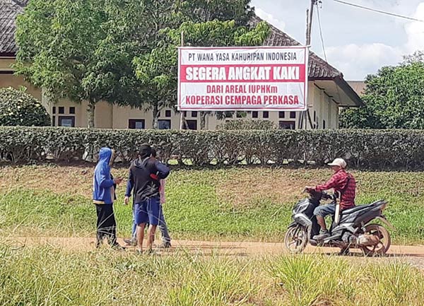 Konflik PT Wana Yasa Kahuripan Indonesia (WYKI) dengan pemegang (IUPHKm)