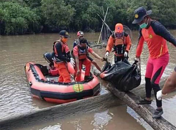 ditemukan tewas mengapung di Sungai Seranau