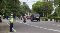 Kepolisian Daerah Kalimantan Tengah mengimbau masyarakat untuk taat berlalu lintas di jalan raya saat masa arus balik Lebaran