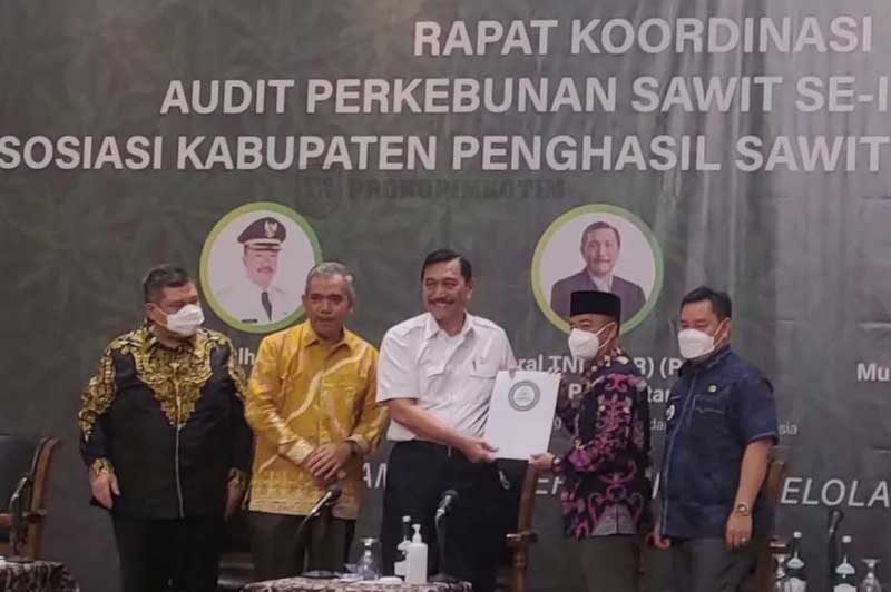 Bupati Kotim Halikinnor menghadiri rapat koordinasi audit perkebunan sawit se-Indonesia
