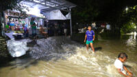 banjir surabaya