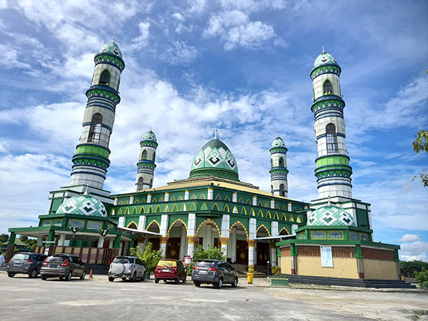 Masjid Agung Wahyu Al Hadi