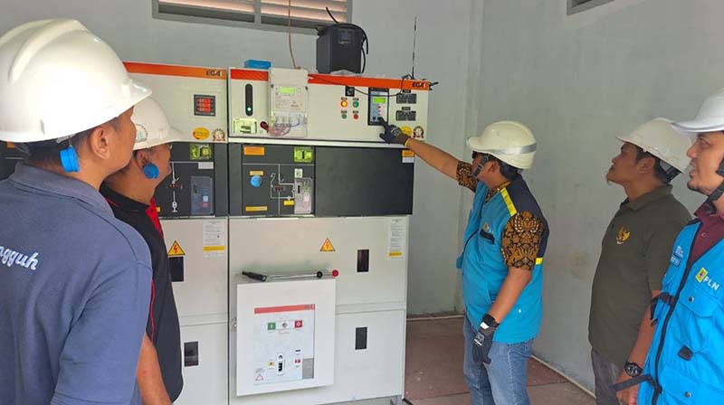 Perkuat Hilirisasi Industri Kelapa Sawit, PLN Pasok Listrik 555 kVA untuk PT Swadaya Sapta Putra